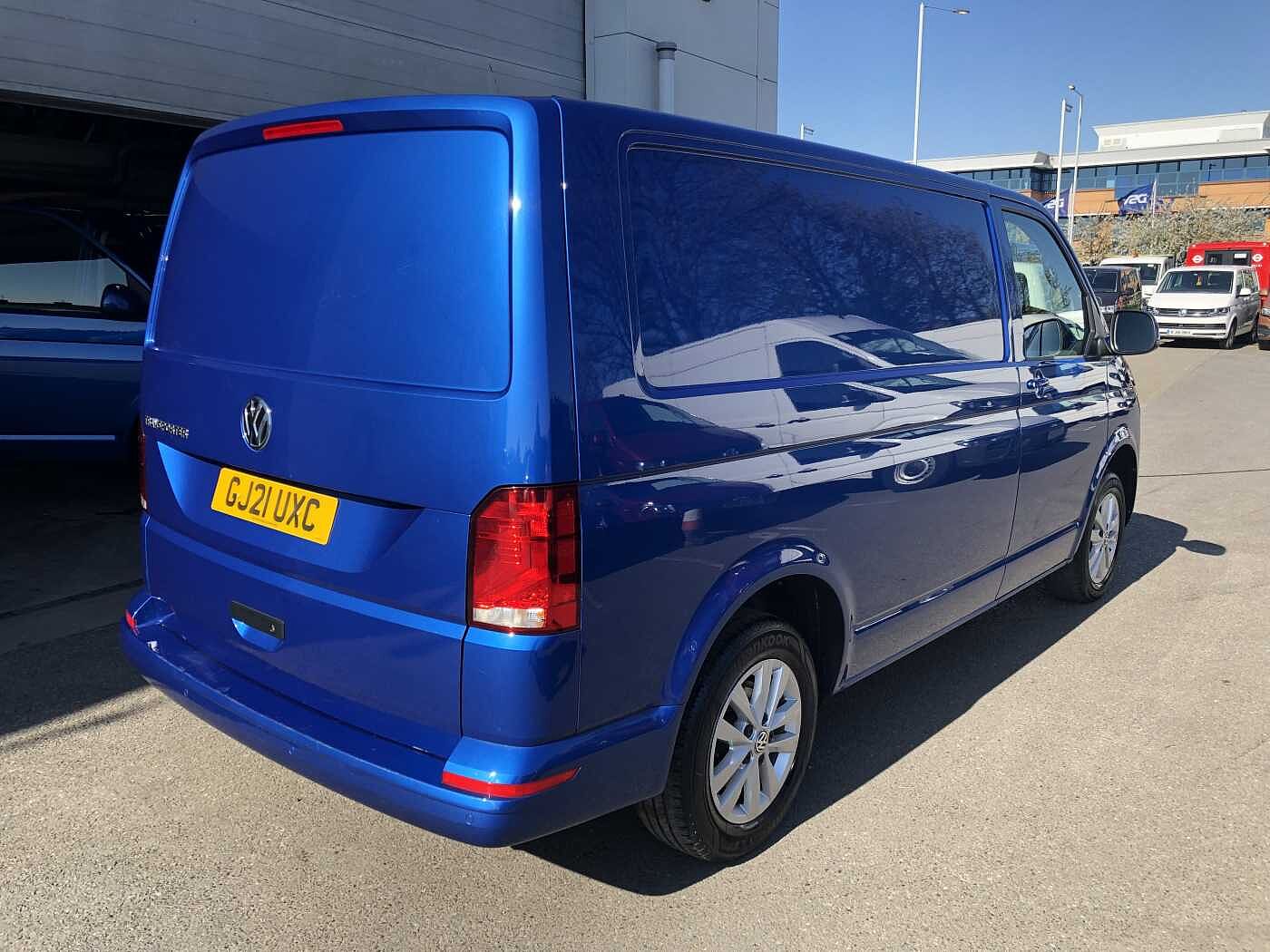 Volkswagen Transporter 2.0TDI 110ps T30 Highline BMT SWB PV