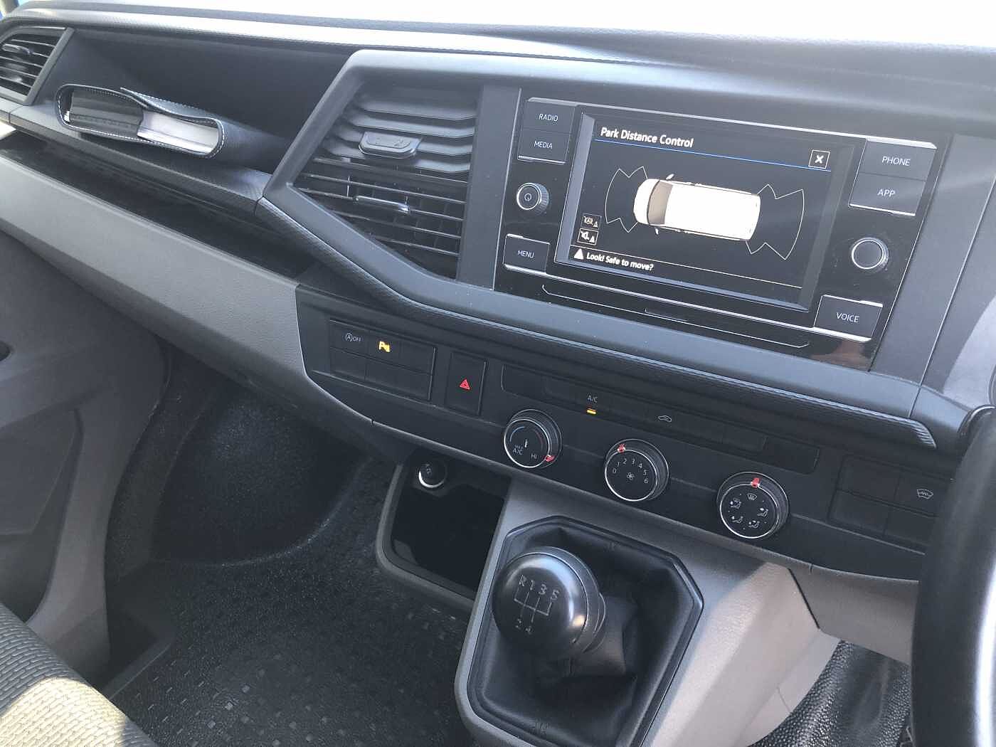 Volkswagen Transporter 2.0TDI 110ps T30 Highline BMT SWB PV