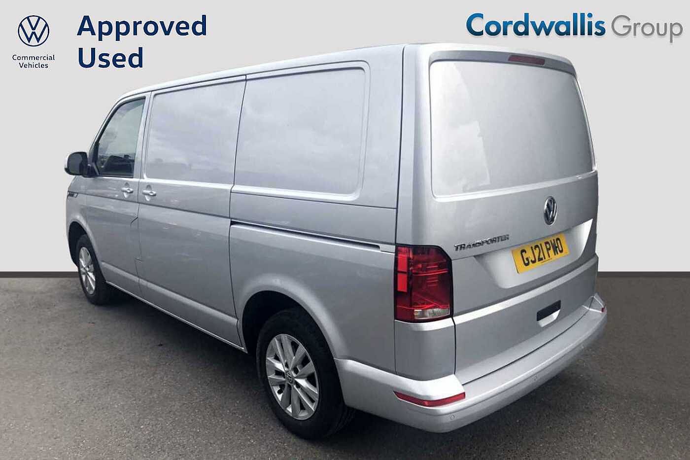 Volkswagen Transporter 2.0TDI 110ps T30 Highline BMT SWB PV