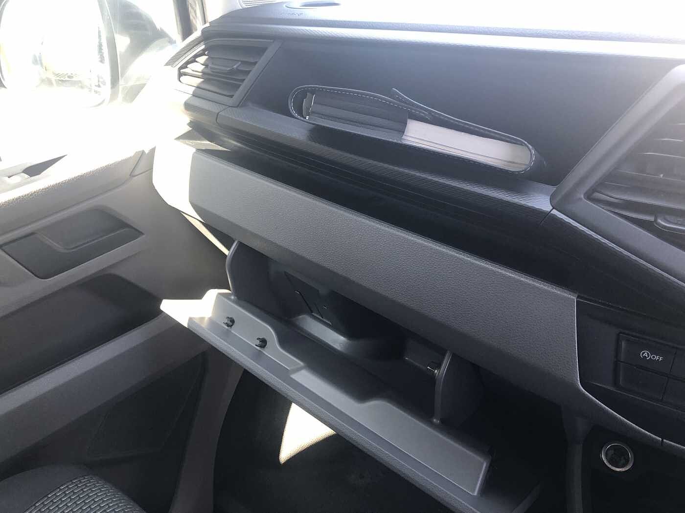 Volkswagen Transporter 2.0TDI 110ps Eu6dT-E T30 Highline SWB