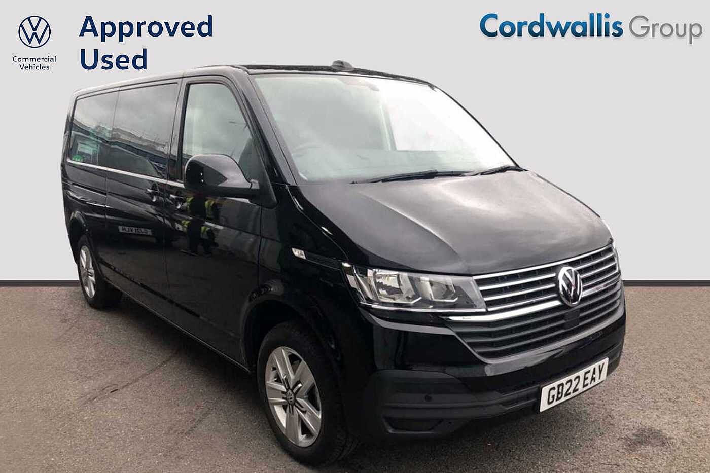 Volkswagen Transporter Shuttle T32 SE LWB 2.0TDI 150PS DSG
