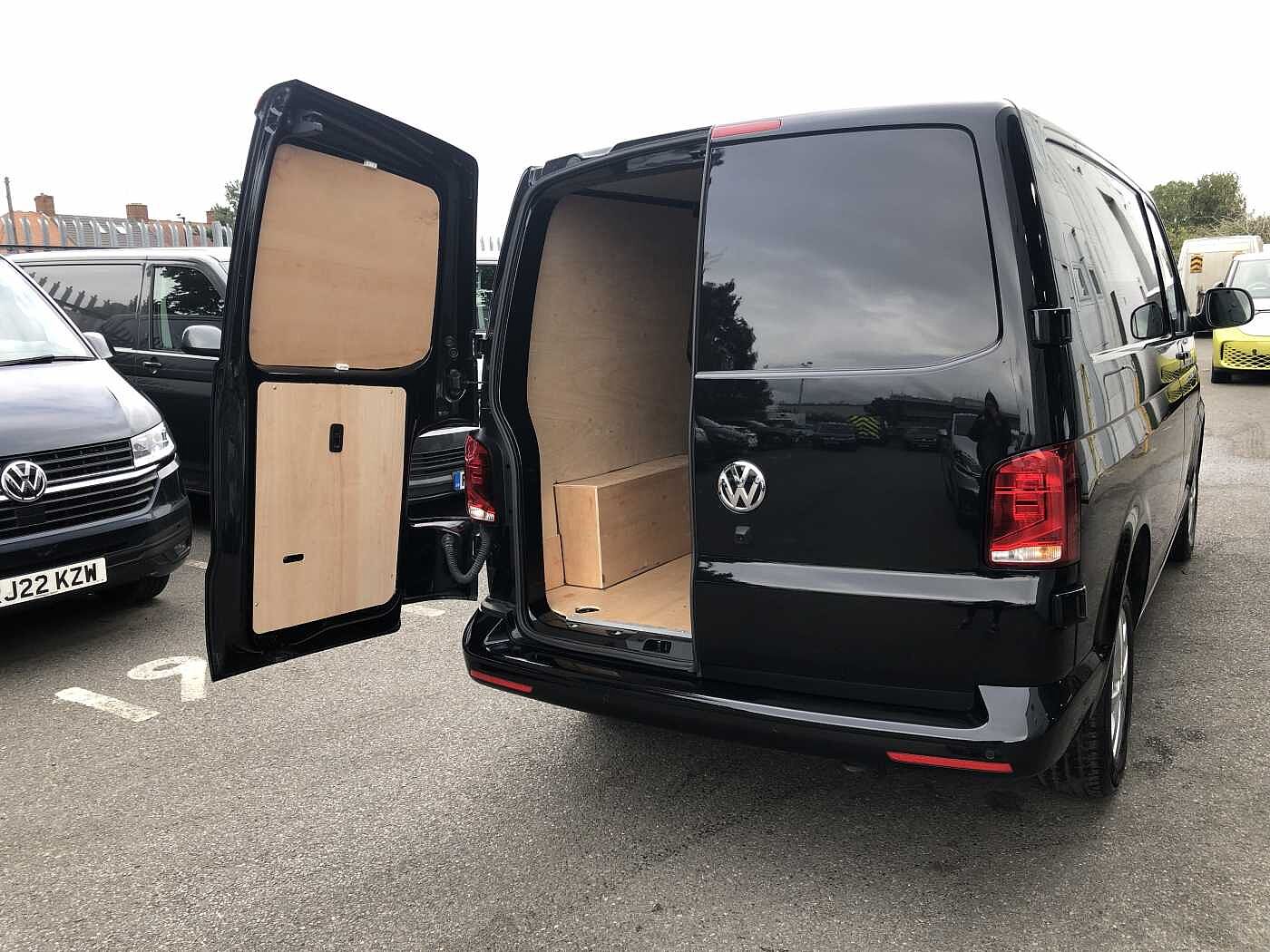 Volkswagen Transporter Panel Van