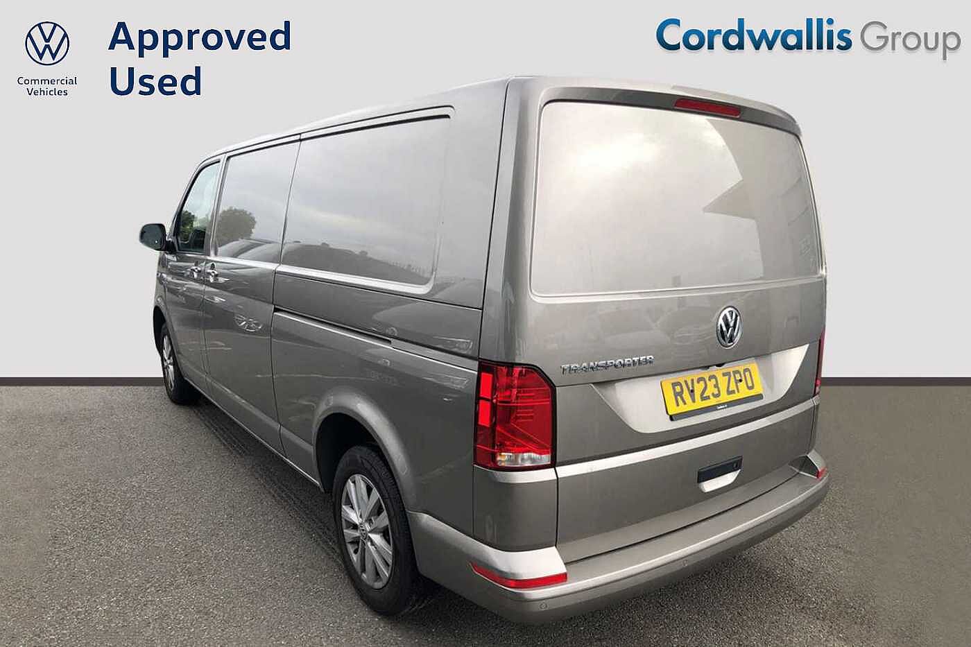 Volkswagen Transporter 2.0TDI (150PS)Eu6 T30 Highline LWB PV