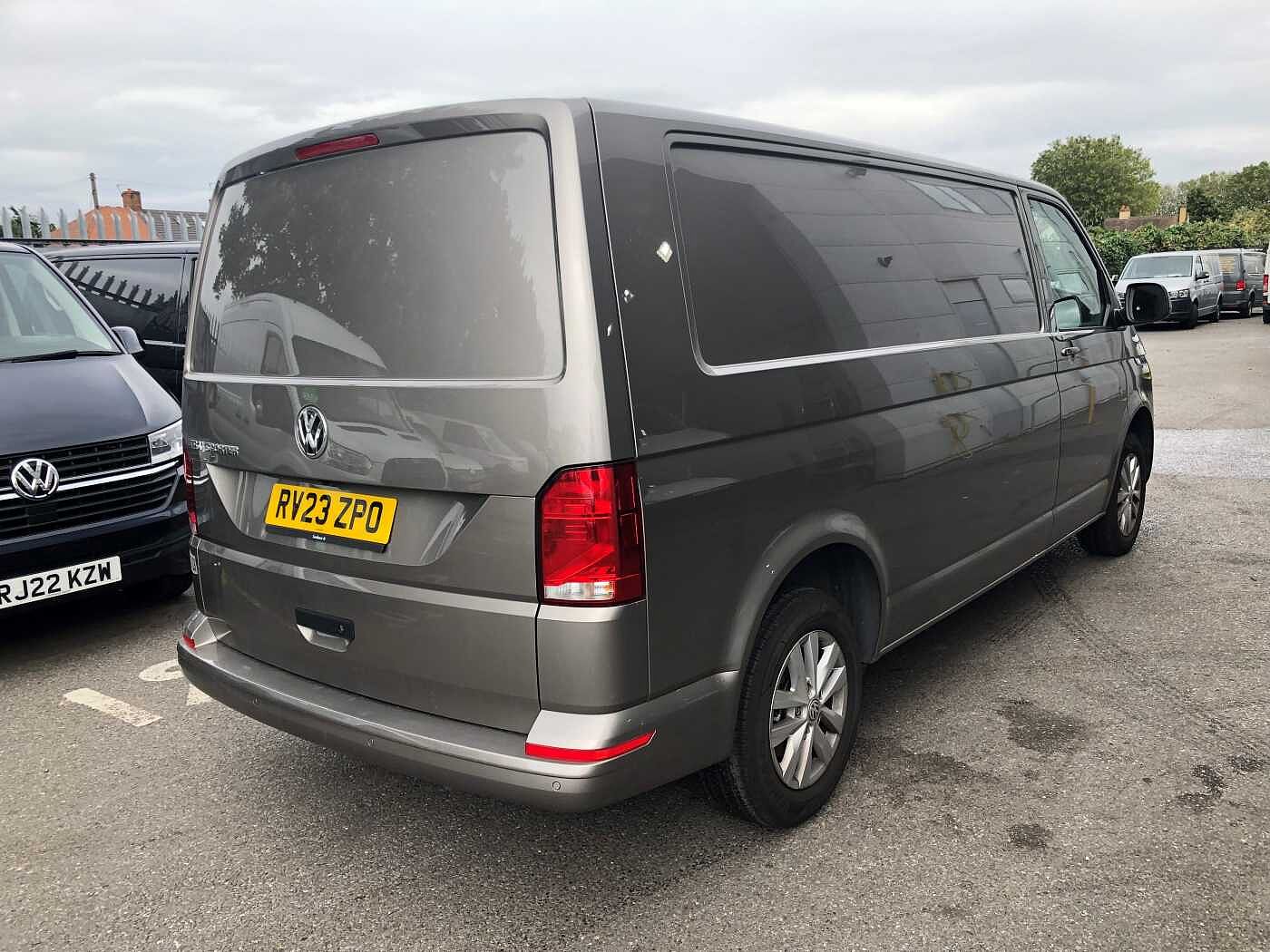 Volkswagen Transporter 2.0TDI (150PS)Eu6 T30 Highline LWB PV