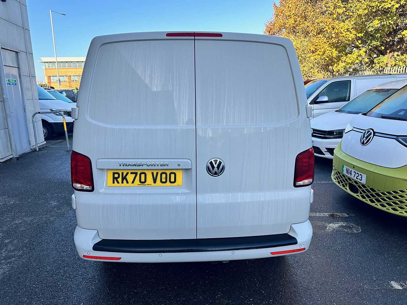 Volkswagen Transporter 2.0TDI 150ps T32 Highline BMT LWB PV D