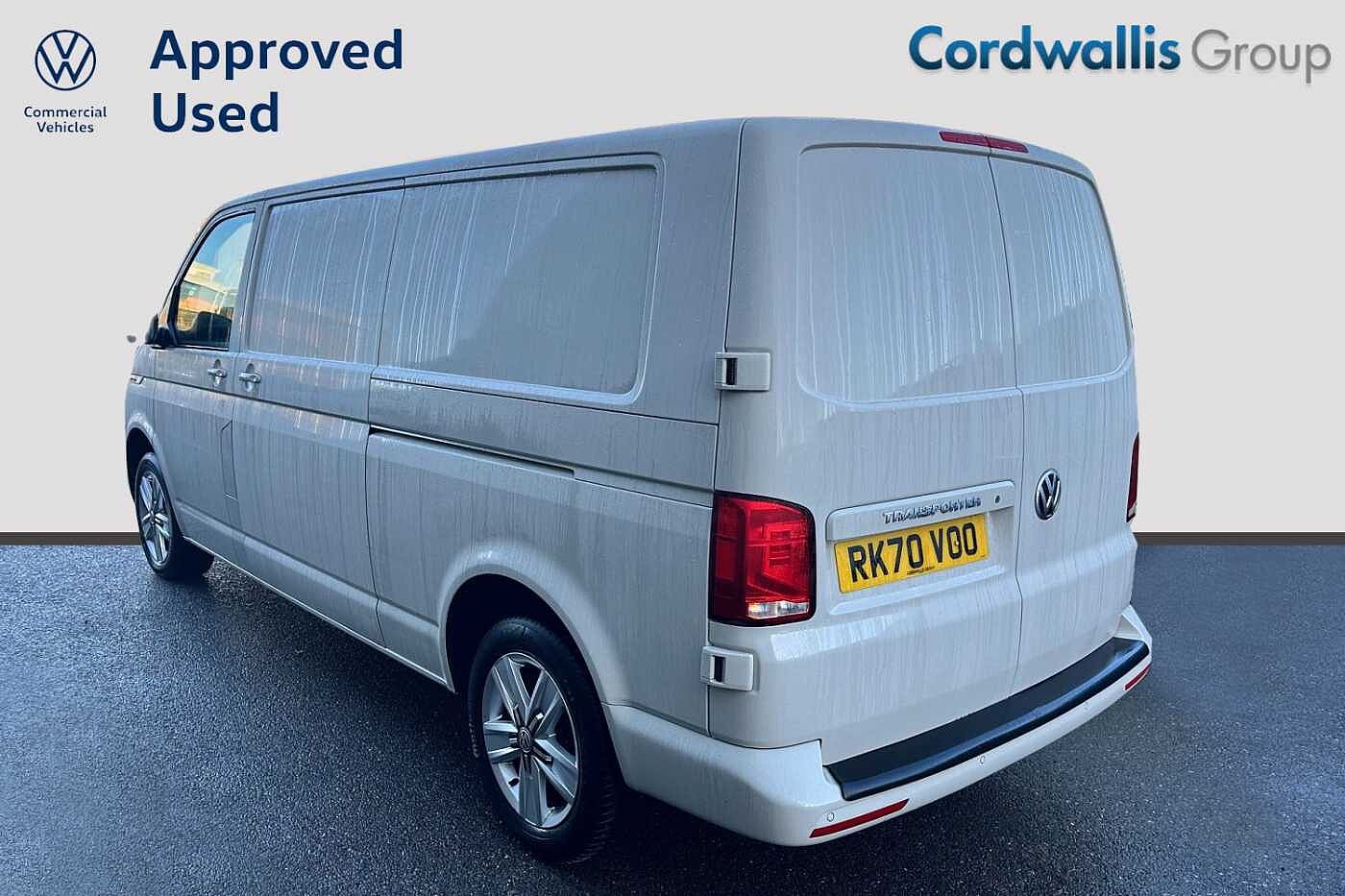 Volkswagen Transporter 2.0TDI 150ps T32 Highline BMT LWB PV D