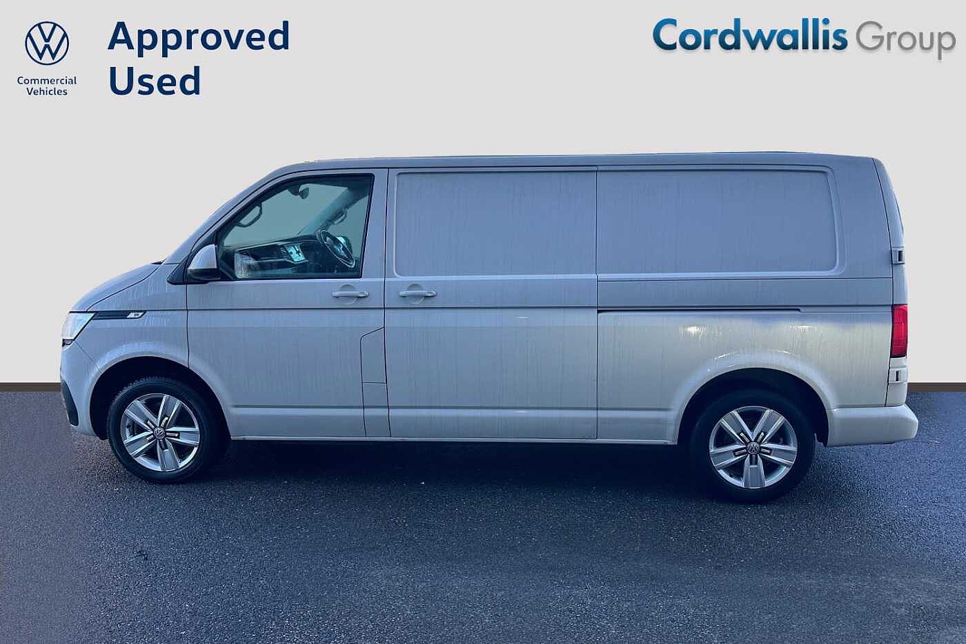 Volkswagen Transporter 2.0TDI 150ps T32 Highline BMT LWB PV D