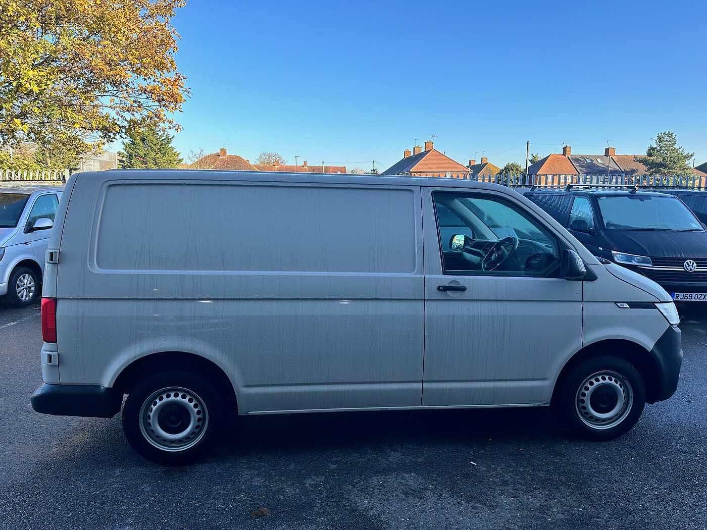 Volkswagen Transporter 2.0TDI 110ps T28 Startline BMT SWB PV