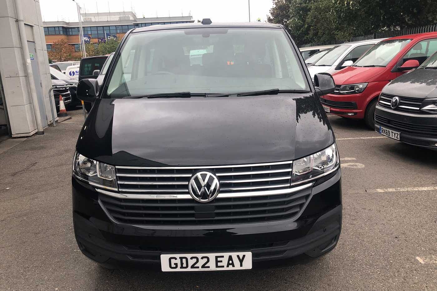 Volkswagen Transporter Shuttle T32 SE LWB 2.0TDI 150PS DSG