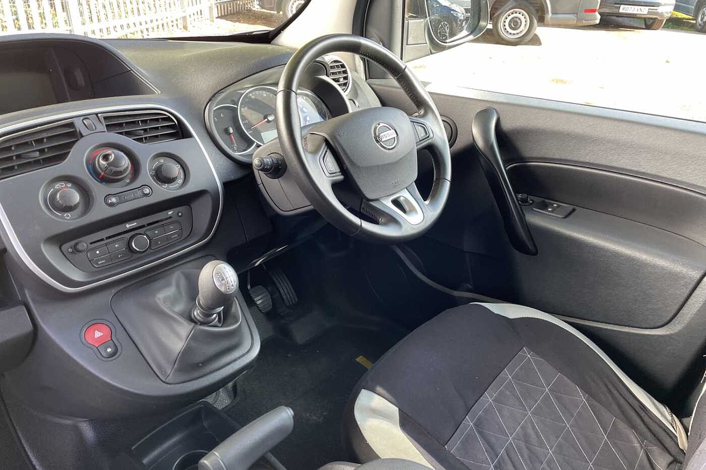 Nissan NV250 1.5dCi (95bhp) (Eu6dT) Tekna L1