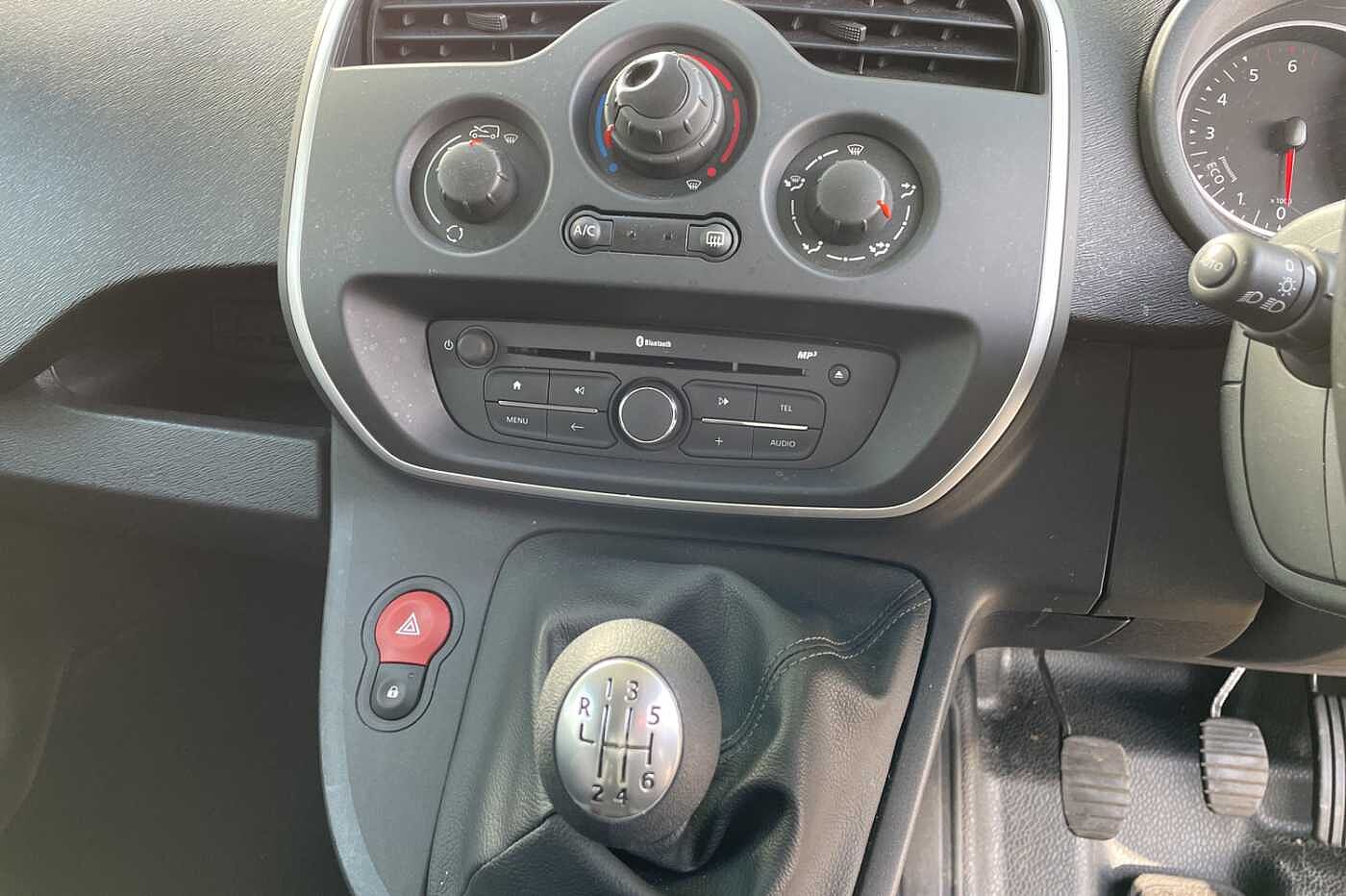 Nissan NV250 1.5dCi (95bhp) (Eu6dT) Tekna L1