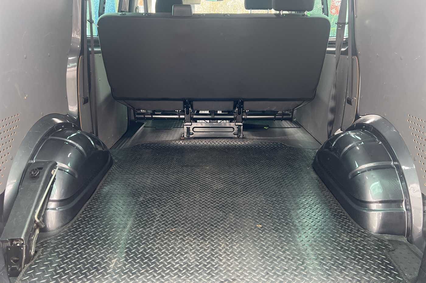 Volkswagen Transporter Kombi