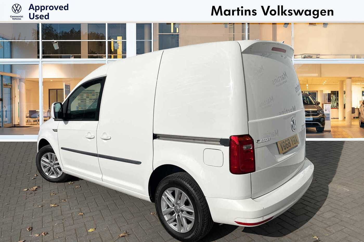 Volkswagen Caddy C20 Panel van Highline SWB EU6 102 PS 2.0 TDI BMT 5sp Manual *Tailgate*