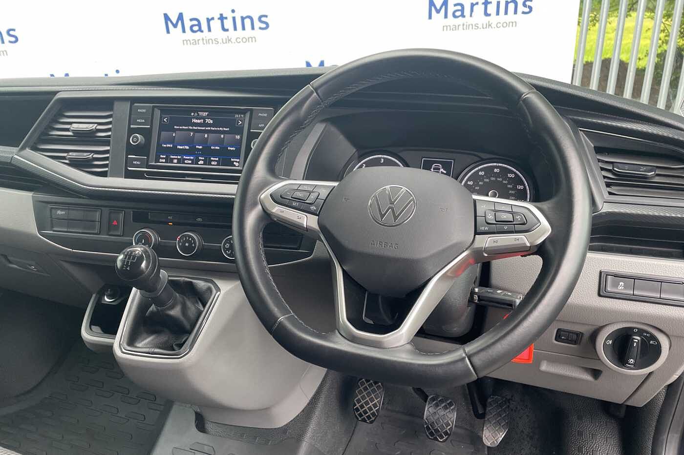 Volkswagen Transporter 2.0TDI 110ps T28 Startline BMT SWB PV *Bus Pack*