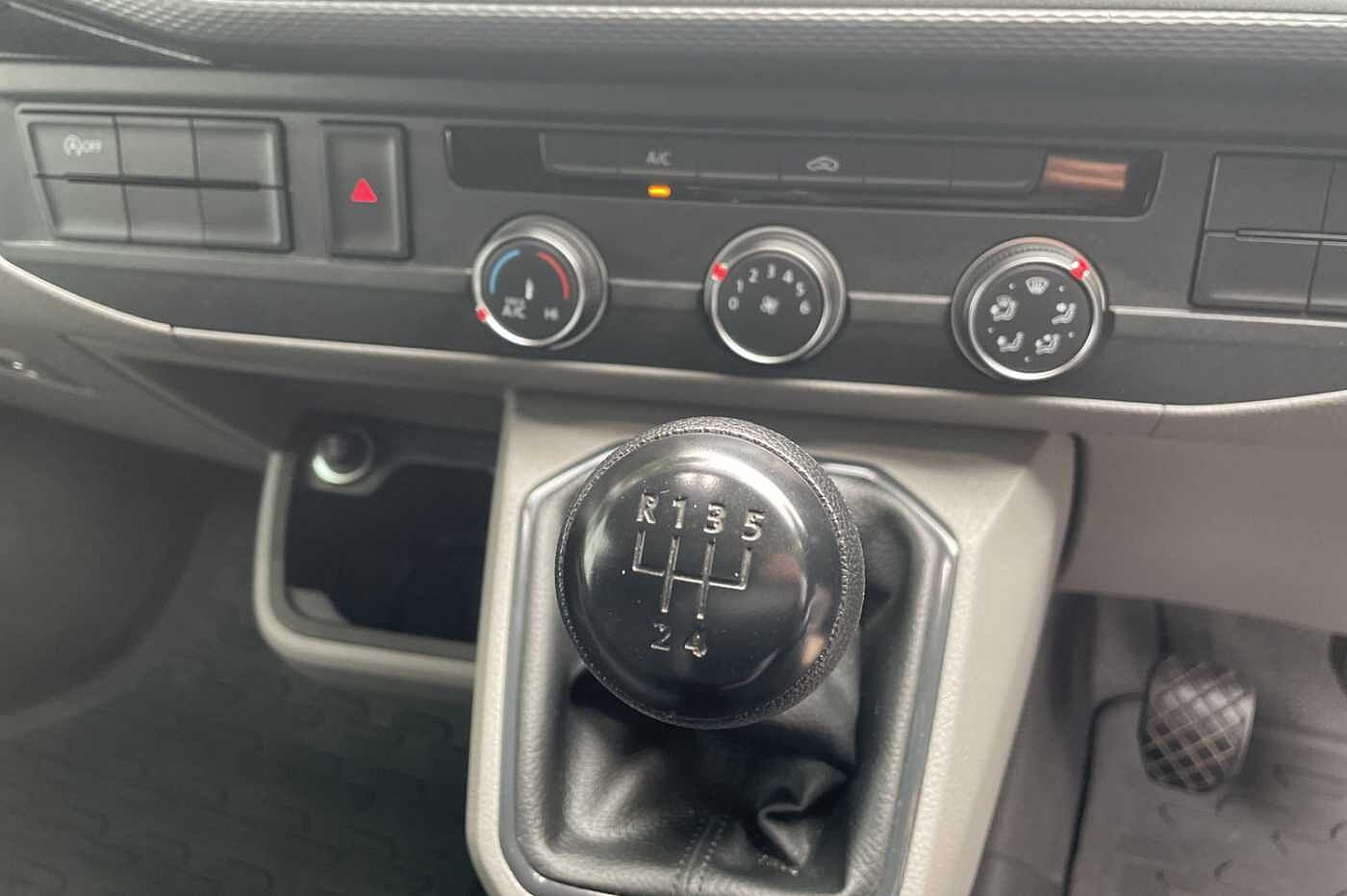 Volkswagen Transporter 2.0TDI 110ps T28 Startline BMT SWB PV *Bus Pack*