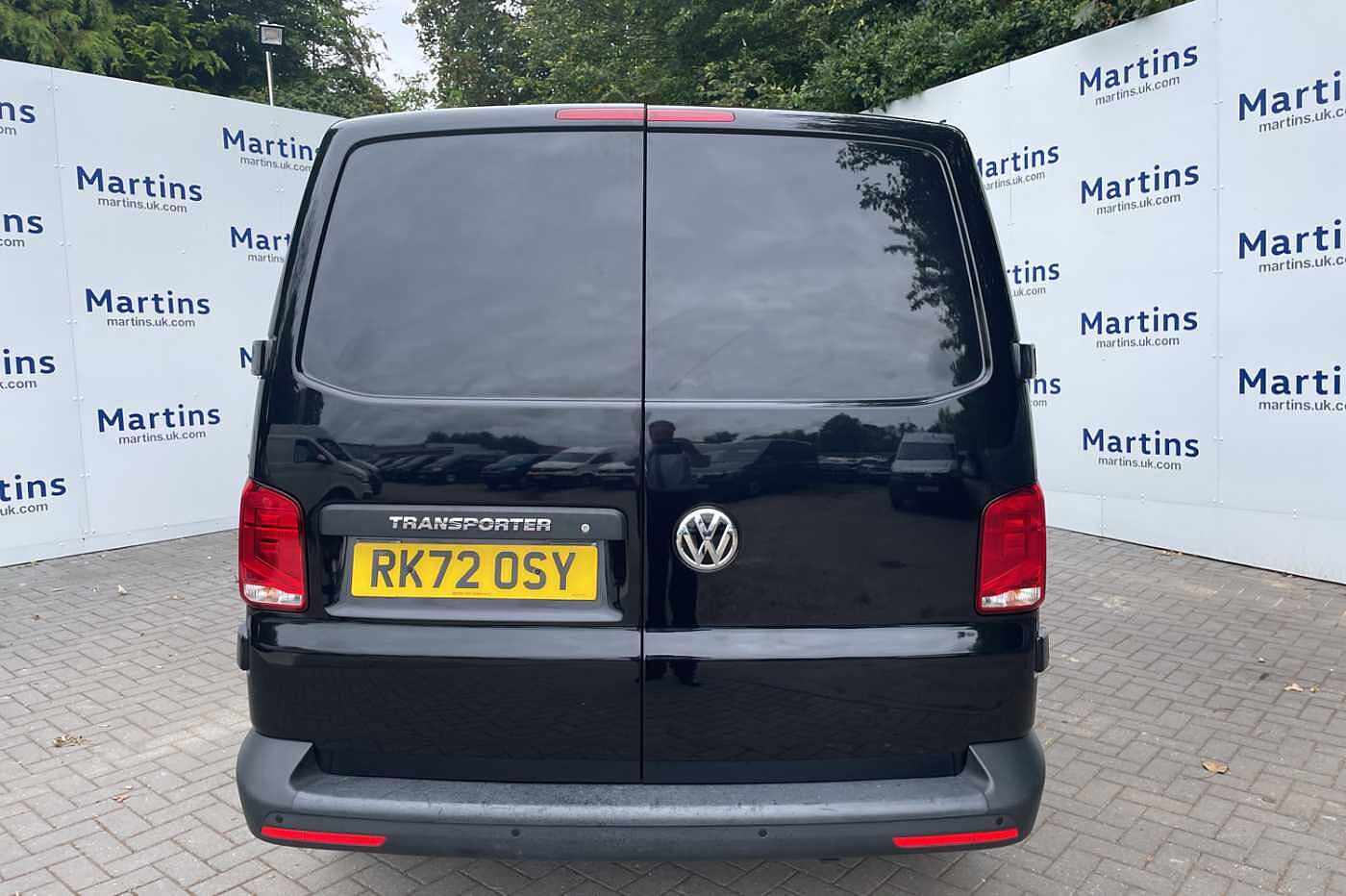 Volkswagen Transporter 2.0TDI 110ps T28 Startline BMT SWB PV *Bus Pack*