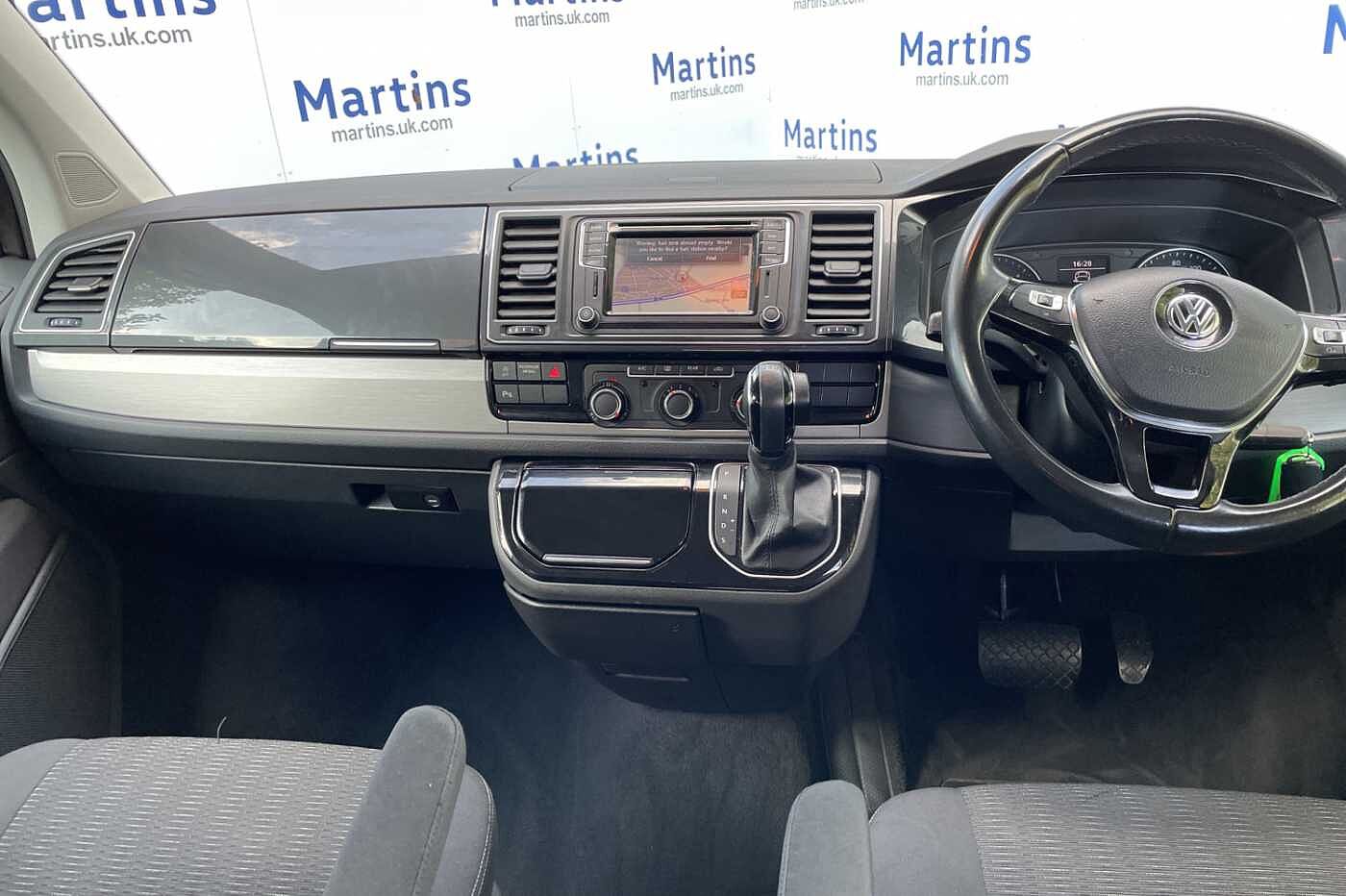 Volkswagen Caravelle SE 2.0TDI 150PS SWB EU6 BMT DSG Van *LED + Sat Nav*