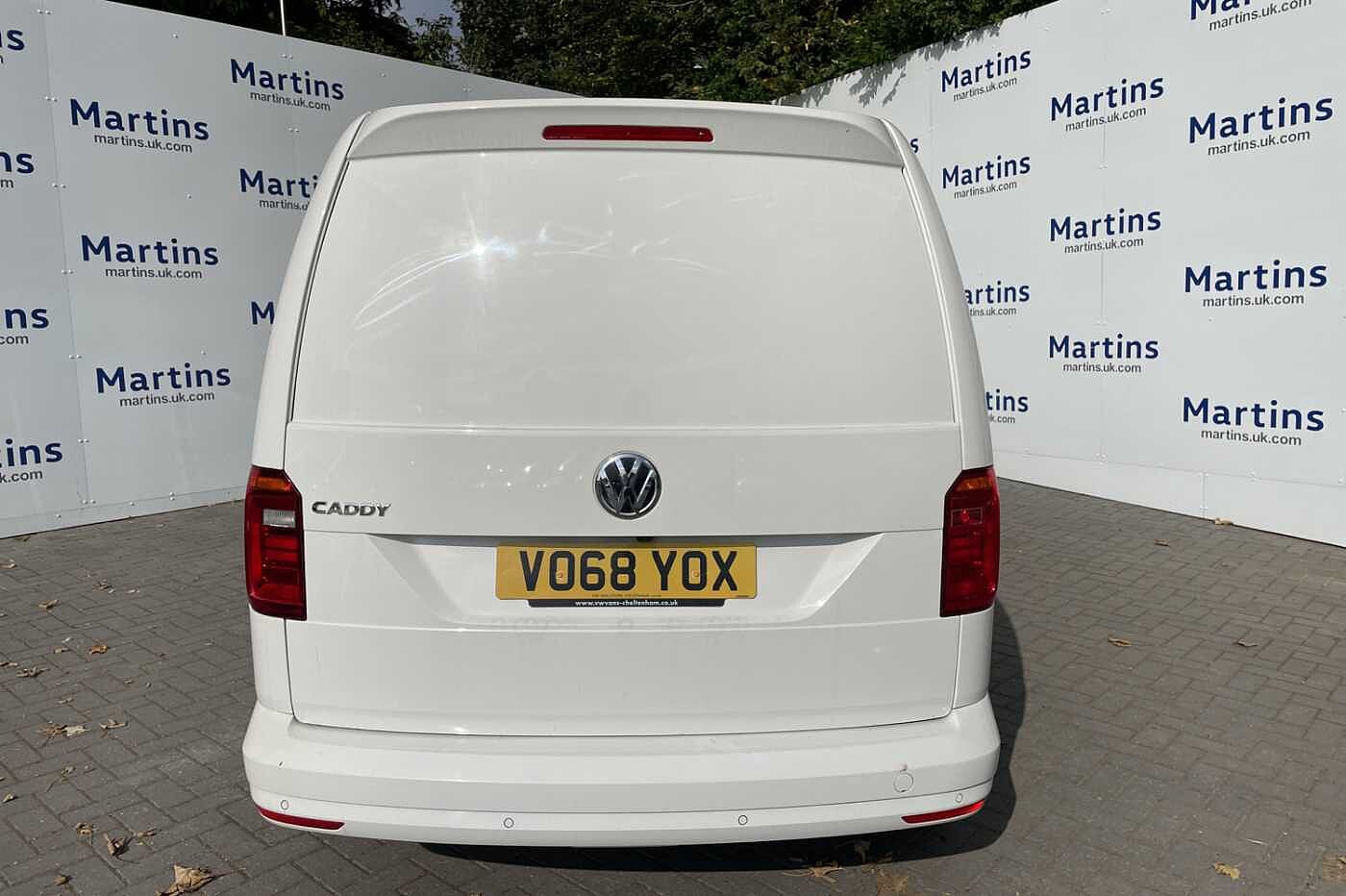 Volkswagen Caddy C20 Panel van Highline SWB EU6 102 PS 2.0 TDI BMT 5sp Manual *Tailgate*