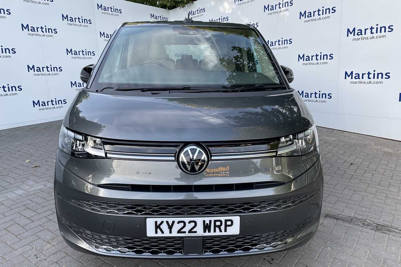 Volkswagen Multivan Estate 1.4 TSI eHybrid Life 5dr DSG *Heated Seats*