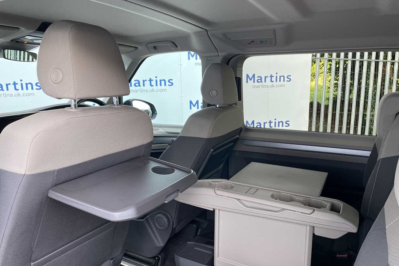 Volkswagen Multivan Estate 1.4 TSI eHybrid Life 5dr DSG *Heated Seats*