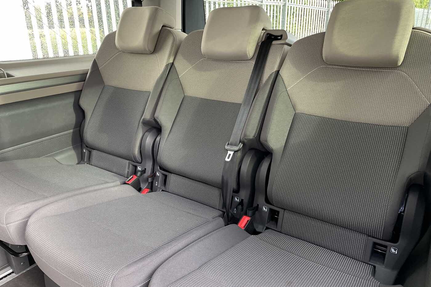 Volkswagen Multivan Multivan Life Long 218 PS 1.4 eHybrid 6-Speed DSG *Electric Side Doors*