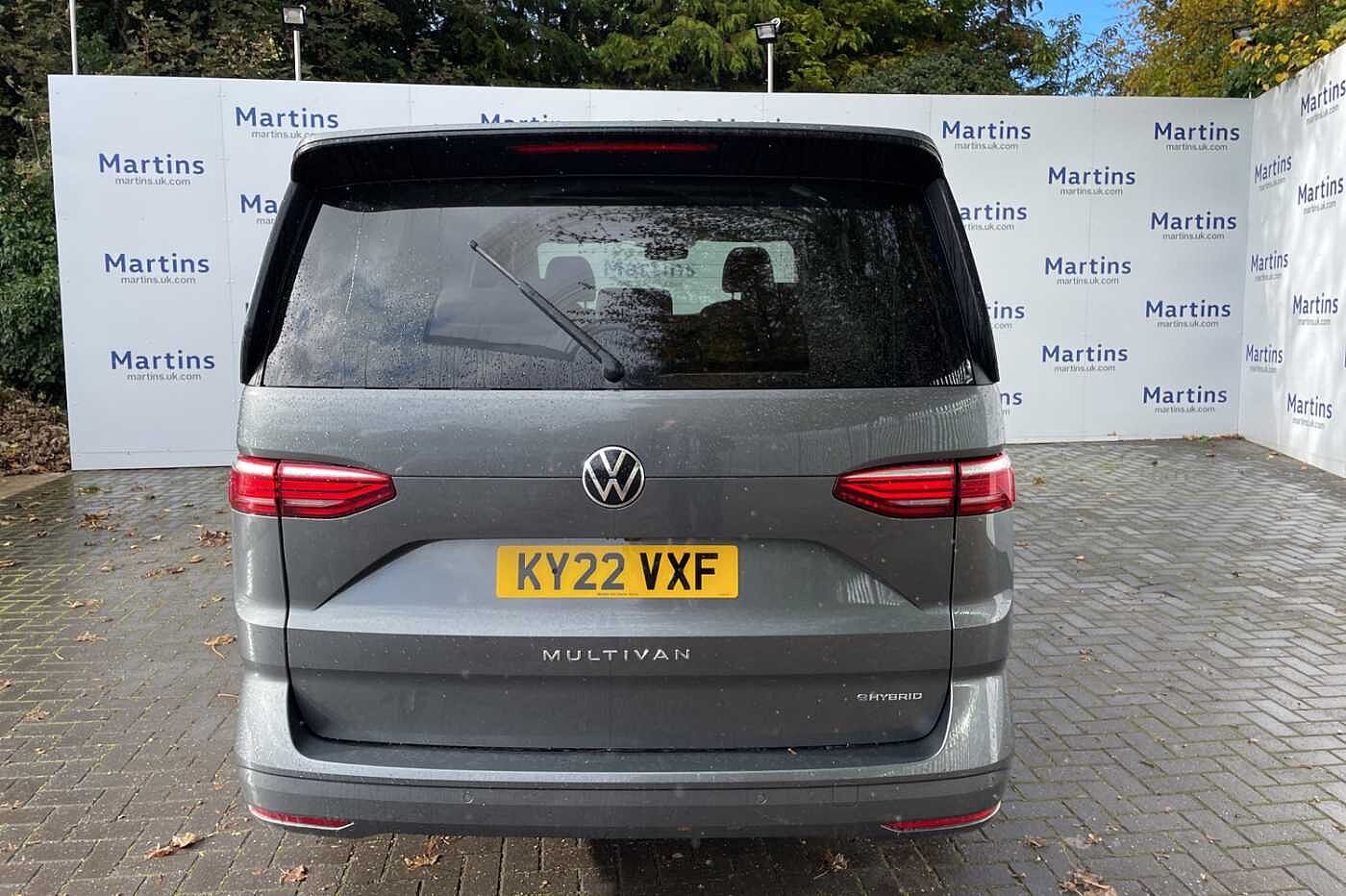 Volkswagen Multivan Multivan Life Long 218 PS 1.4 eHybrid 6-Speed DSG *Electric Side Doors*