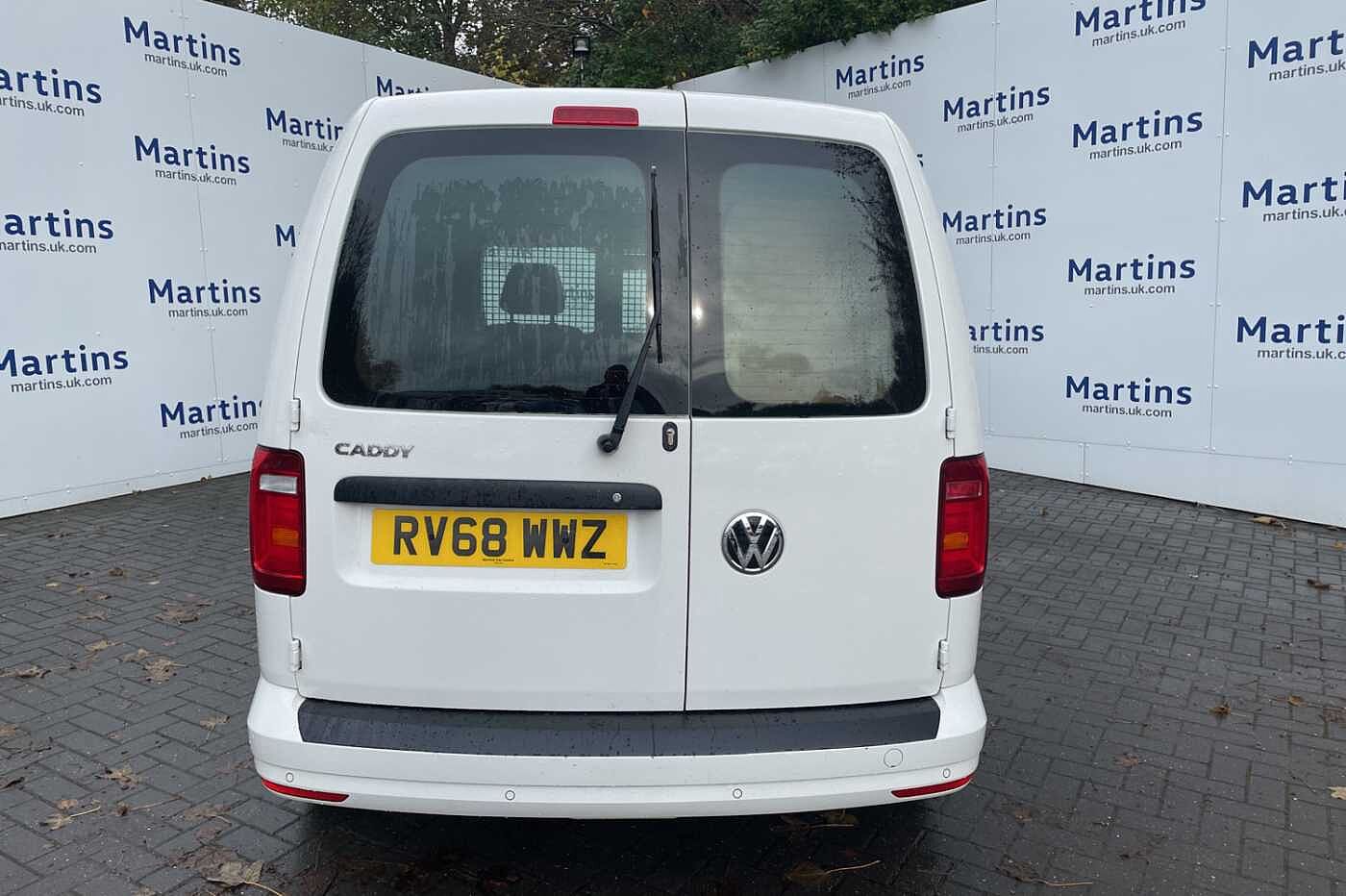 Volkswagen Caddy C20 Panel van Trendline SWB EU6 102 PS 1.0 TSI BMT 5sp Manual