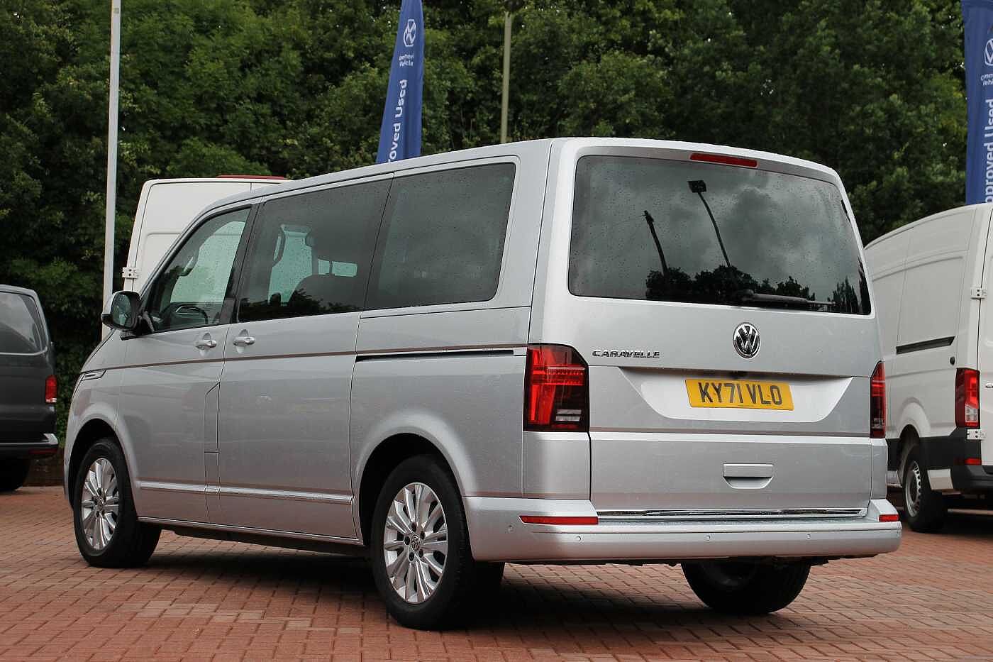 Volkswagen Caravelle Diesel Estate 2.0 TDI Executive 150 5dr DSG