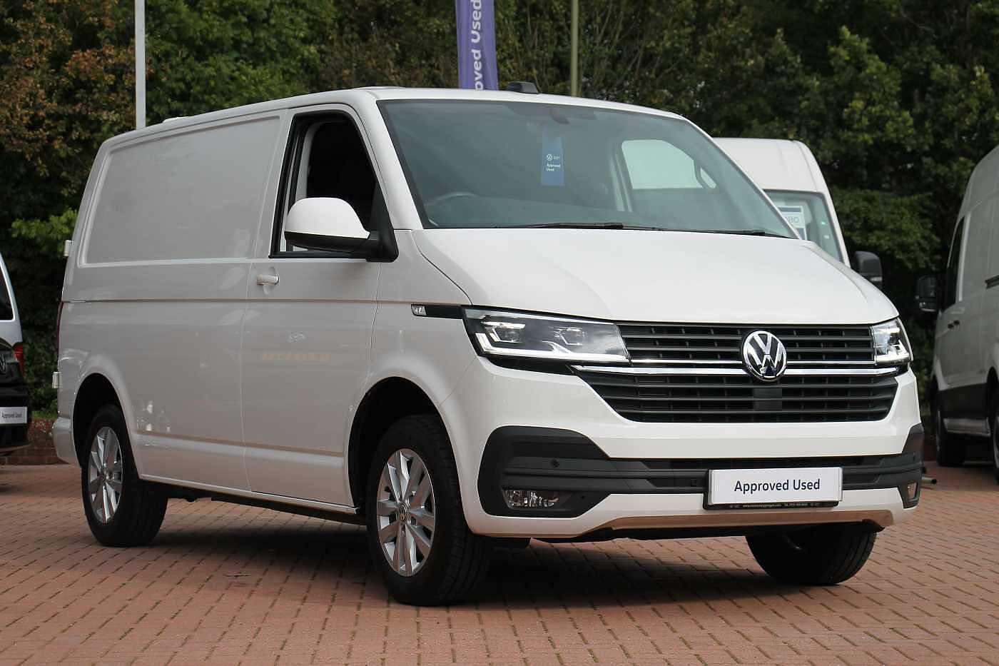 Volkswagen Transporter T28 Panel van Highline SWB 150 PS 2.0 TDI 7sp DSG