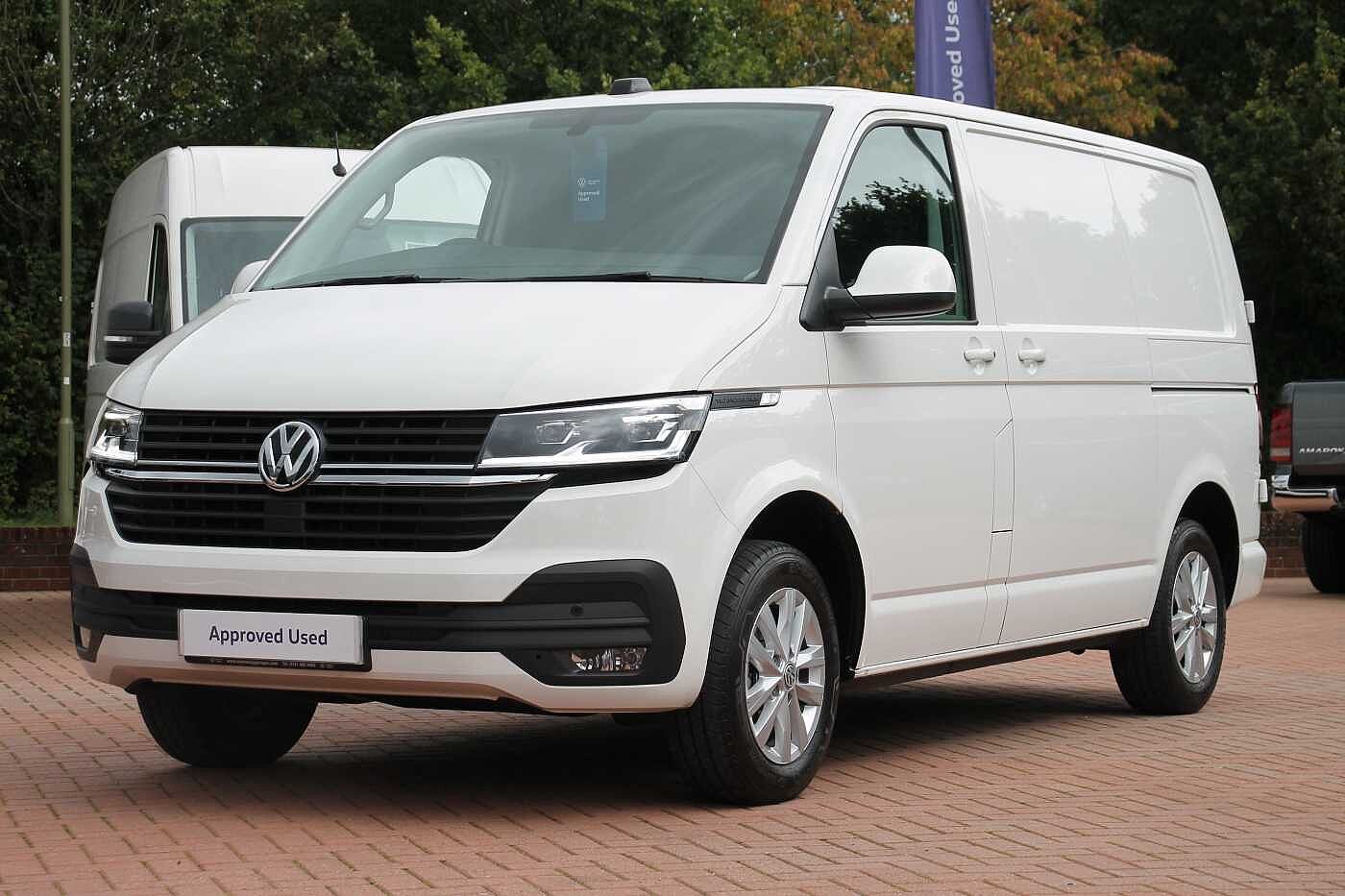 Volkswagen Transporter T28 Panel van Highline SWB 150 PS 2.0 TDI 7sp DSG