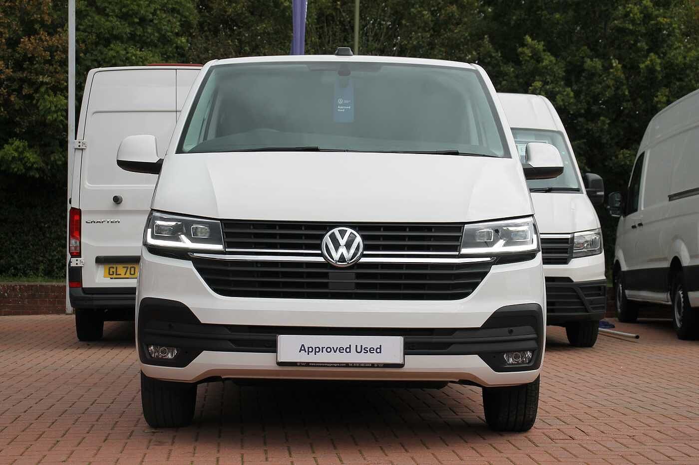 Volkswagen Transporter T28 Panel van Highline SWB 150 PS 2.0 TDI 7sp DSG