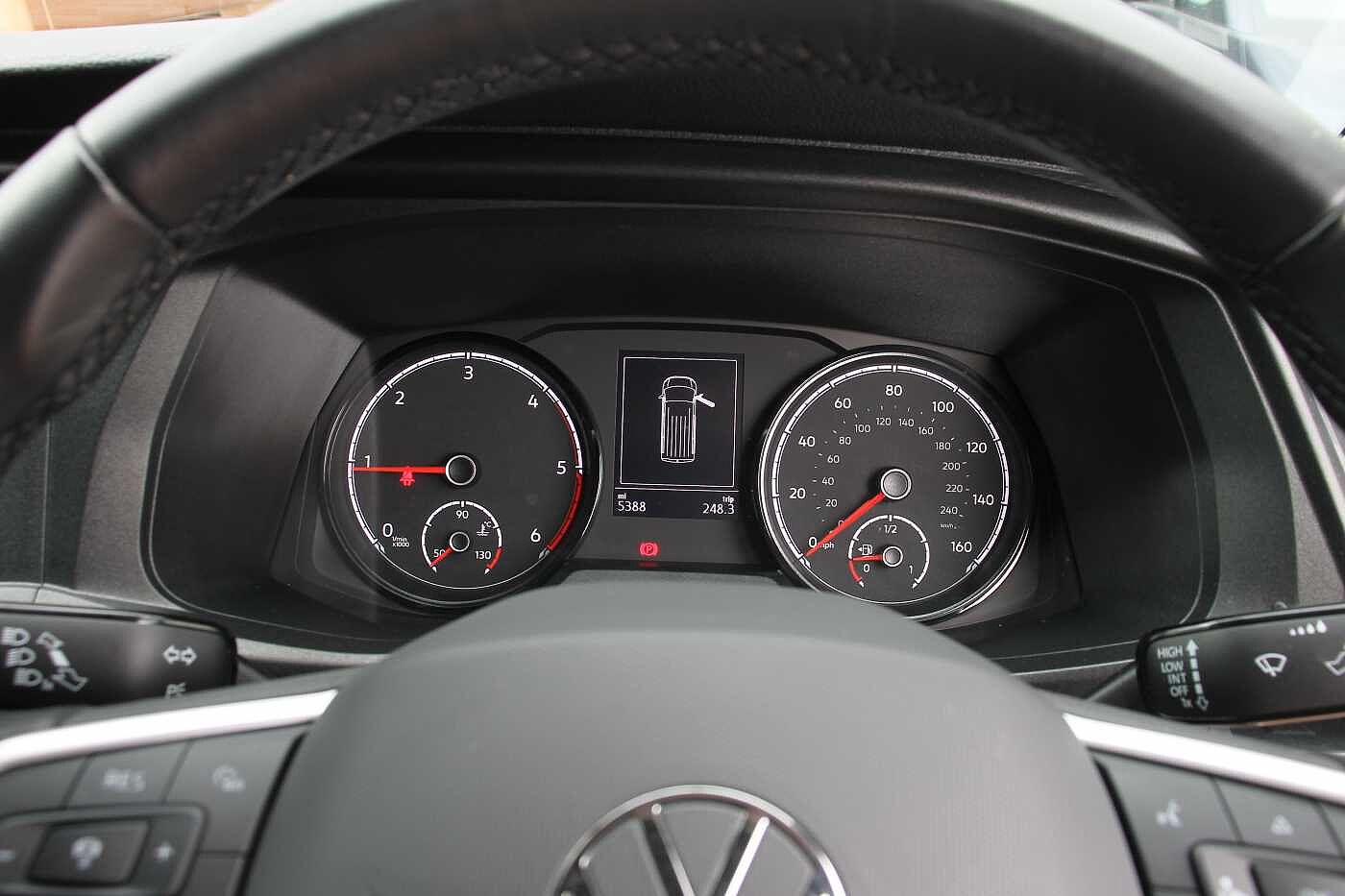 Volkswagen Transporter T28 Panel van Highline SWB 150 PS 2.0 TDI 7sp DSG