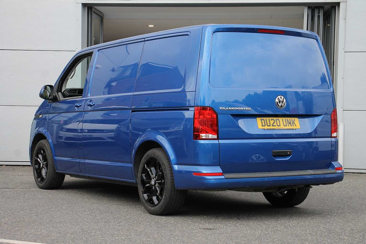 Volkswagen Transporter 2.0TDI 110ps T28 Highline BMT SWB PV