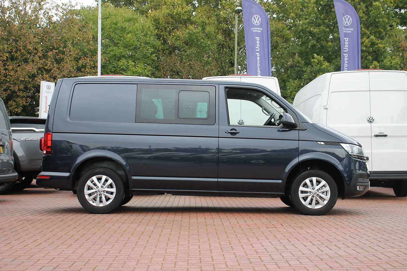 Volkswagen Transporter Kombi 2.0TDI 150 T30 Highline BMT SWB DSG