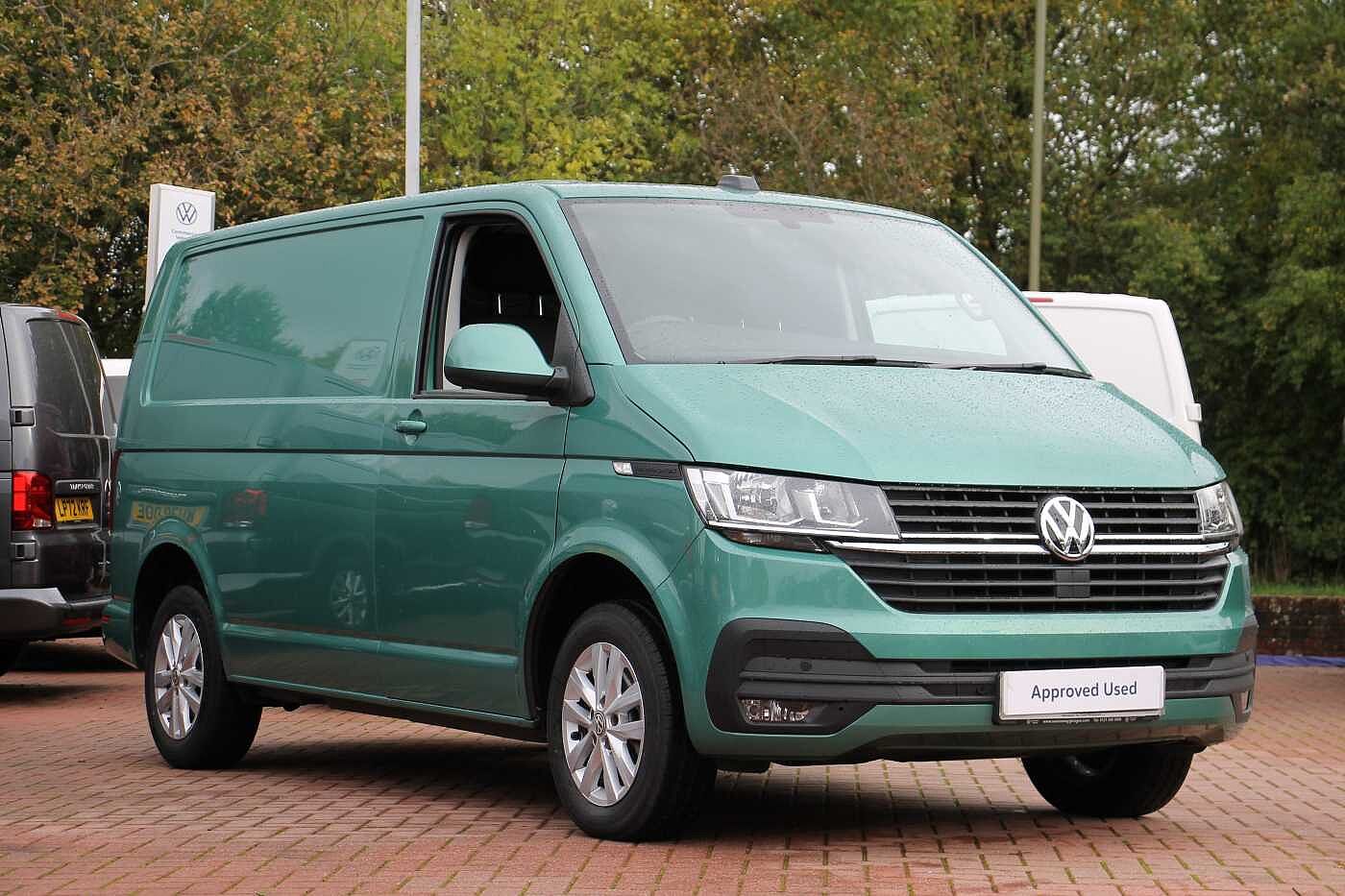 Volkswagen Transporter T30 Panel van Highline SWB 150 PS 2.0 TDI 7sp DSG