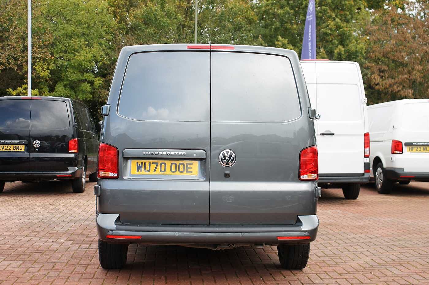 Volkswagen Transporter T30 Panel van Highline SWB 150 PS 2.0 TDI 6sp Manual