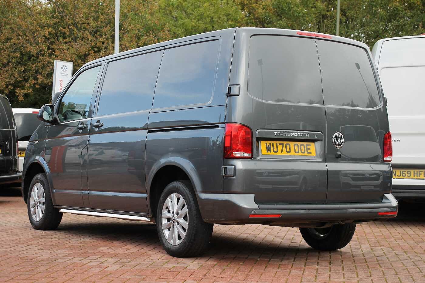 Volkswagen Transporter T30 Panel van Highline SWB 150 PS 2.0 TDI 6sp Manual