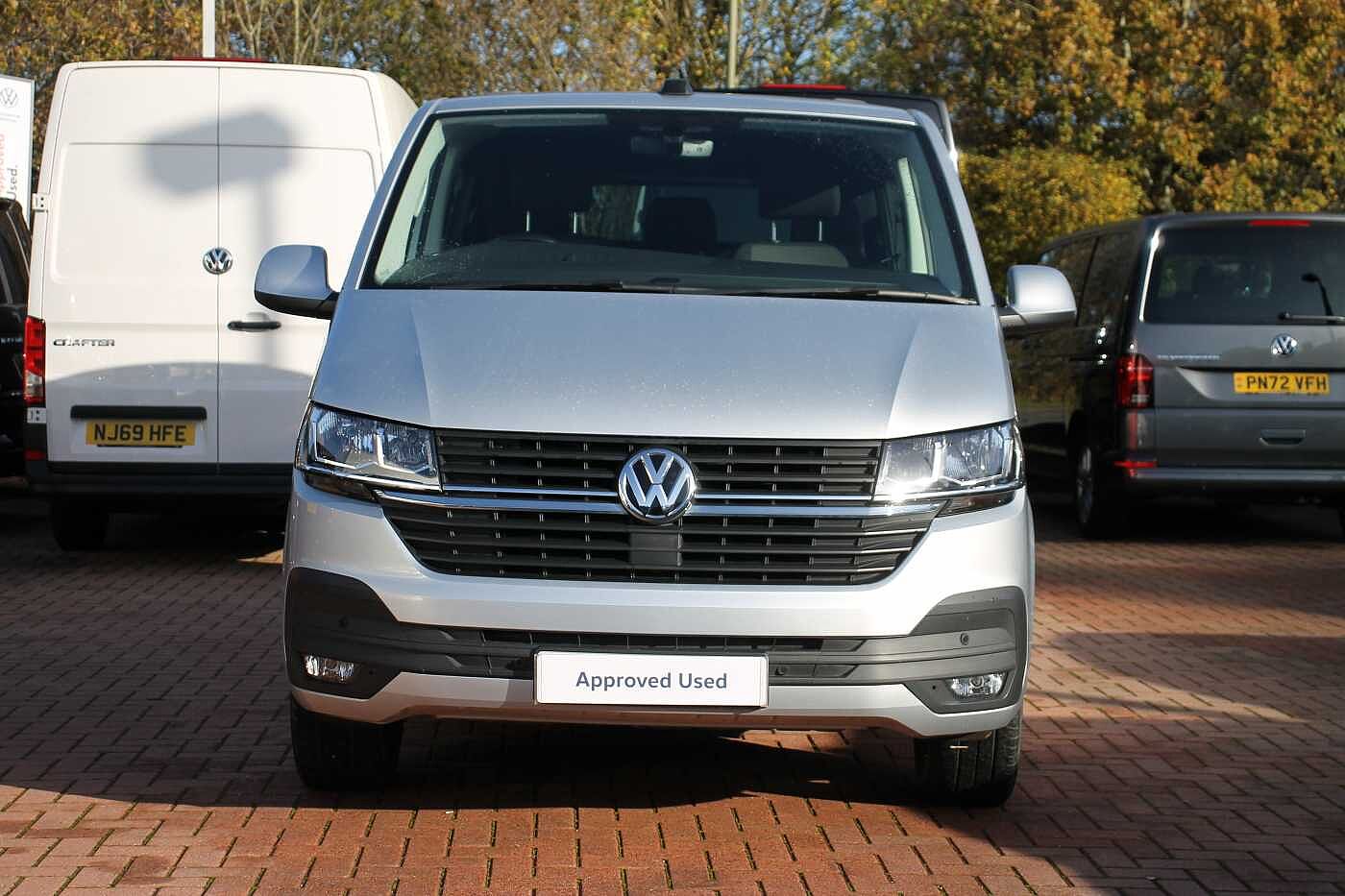 Volkswagen Transporter T32 Lwb Diesel 2.0 TDI 150 Highline Kombi Van