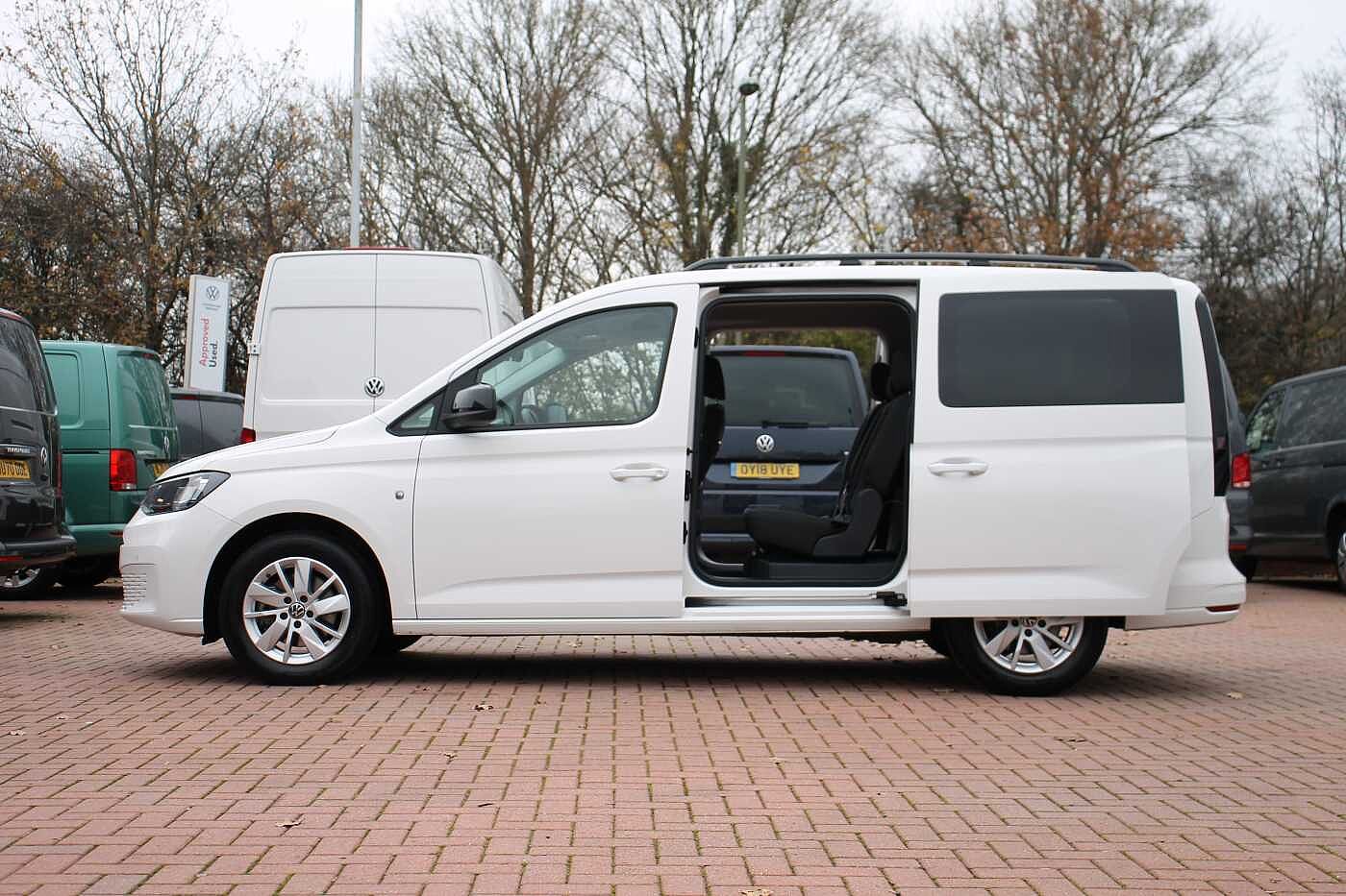 Volkswagen Caddy Maxi Diesel Estate 2.0 TDI 122 Life 5dr