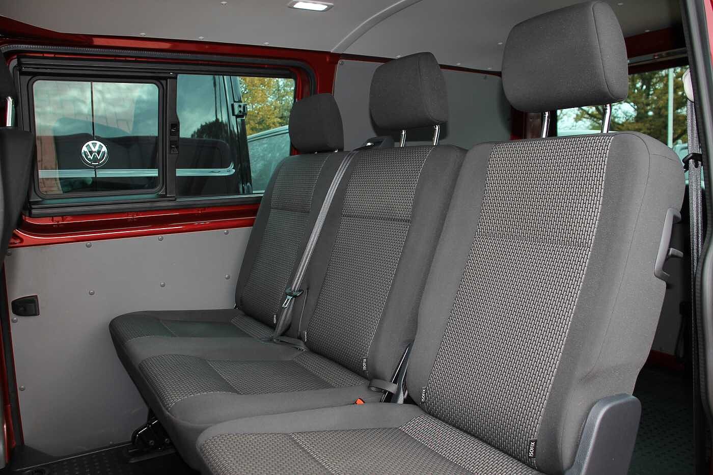 Volkswagen Transporter Kombi 2.0TDI 150ps T32 Highline BMT SWB