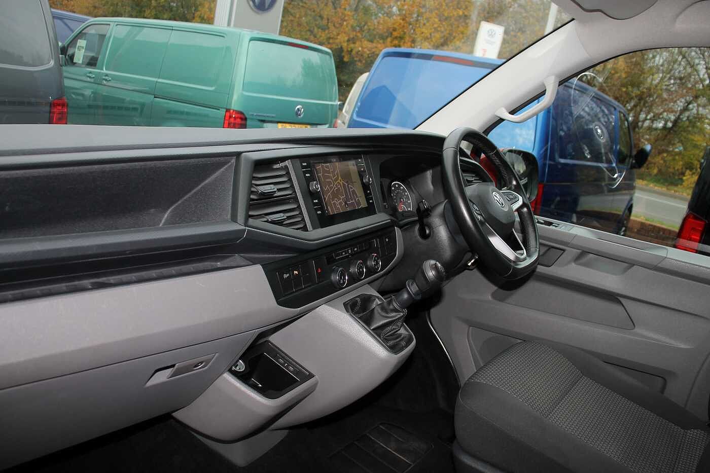 Volkswagen Transporter Kombi 2.0TDI 150ps T32 Highline BMT SWB