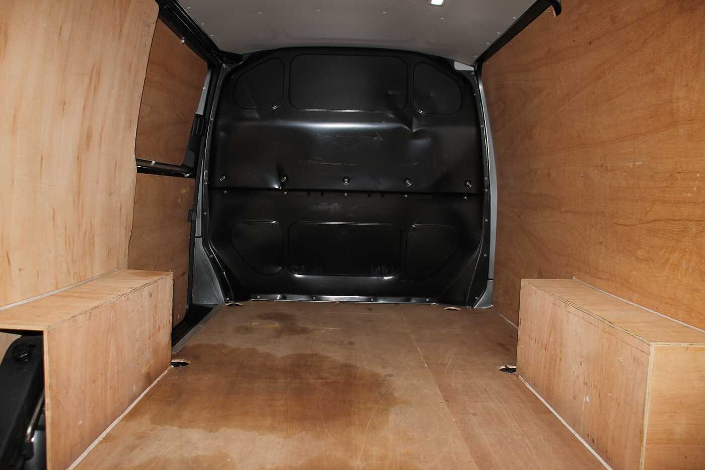 Volkswagen Transporter 2.0TDI 150ps T28 Highline BMT SWB PV DSG