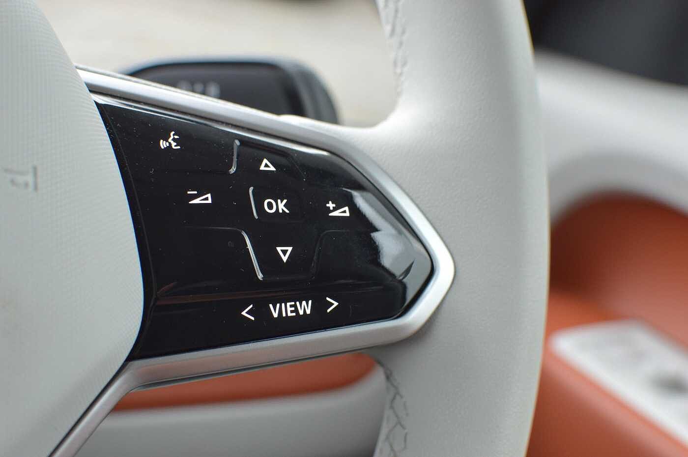Volkswagen ID.Buzz 1ST EDITION ID. Buzz E 204ps First Edition Standard 77kWh Pro