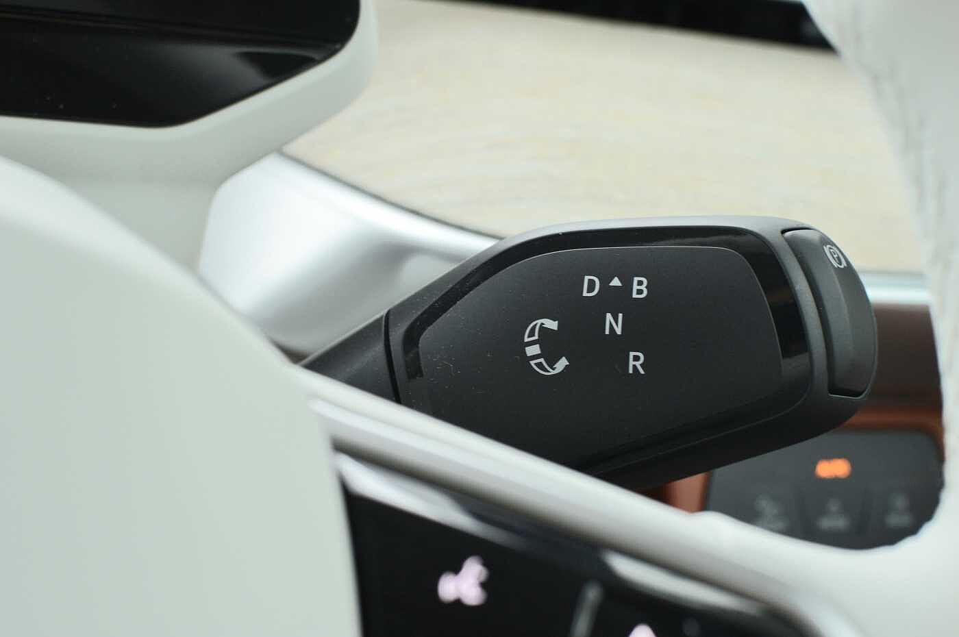 Volkswagen ID.Buzz 1ST EDITION ID. Buzz E 204ps First Edition Standard 77kWh Pro
