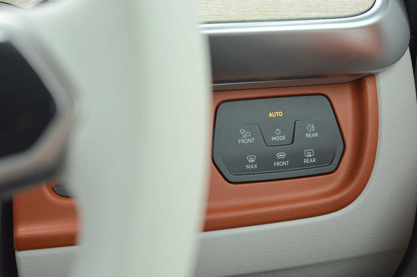 Volkswagen ID.Buzz 1ST EDITION ID. Buzz E 204ps First Edition Standard 77kWh Pro