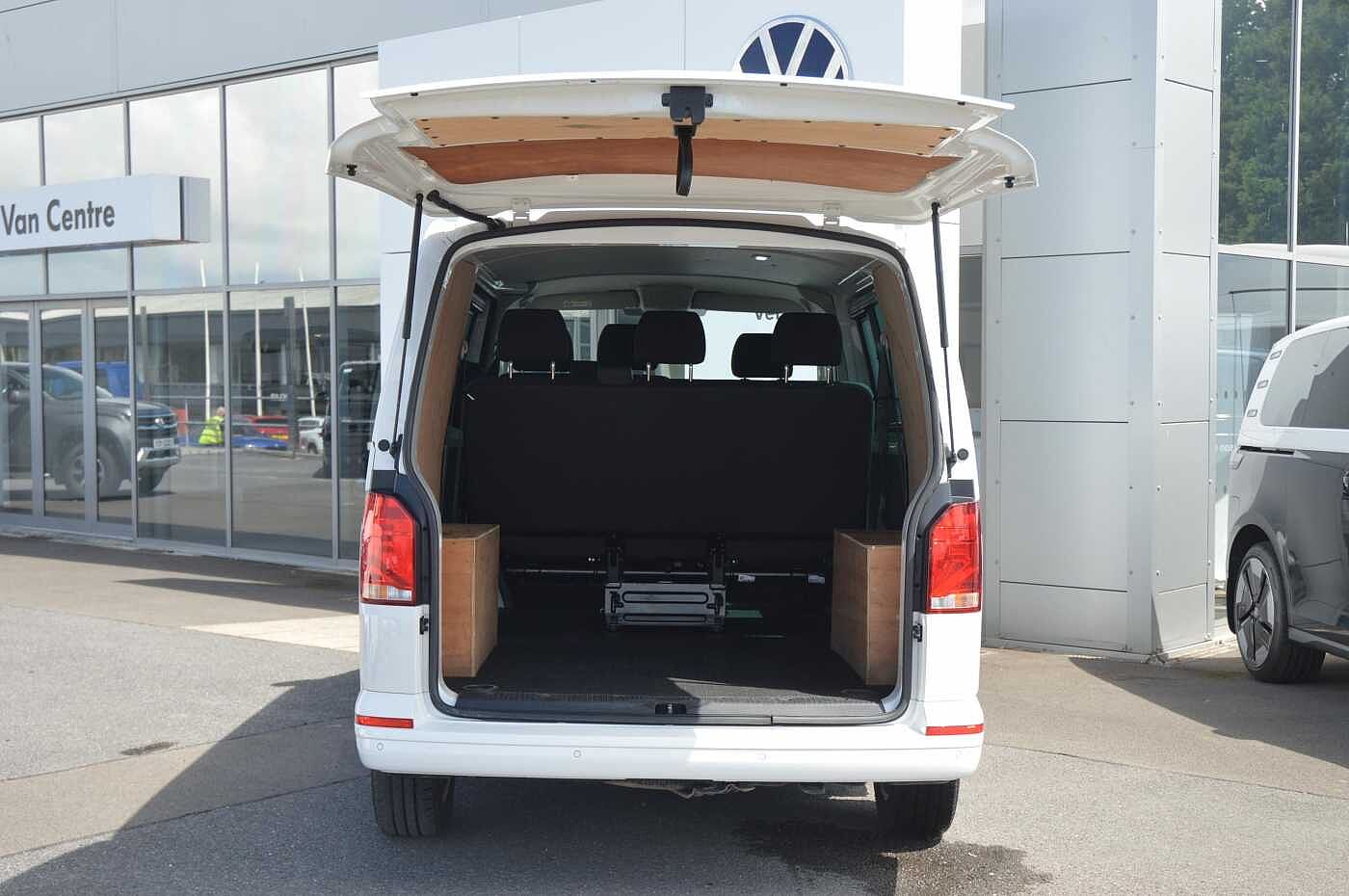 Volkswagen Transporter KOMBI 2.0TDI 110ps Eu6dT-E T30 Highline SWB