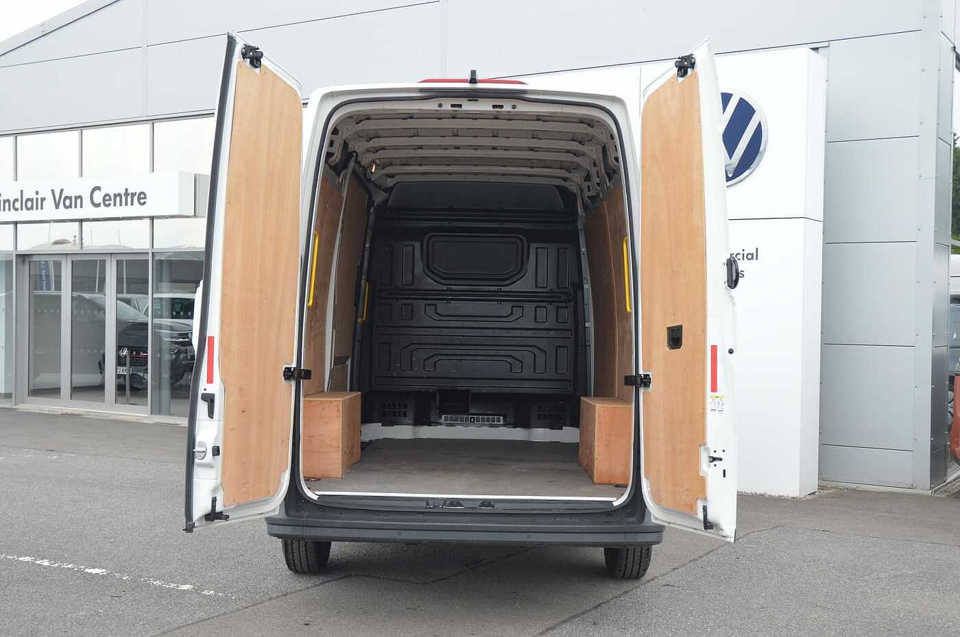 Volkswagen Crafter 177p.s 2.0TDI 177PS Eu6dT-E CR35 MWB Trendline