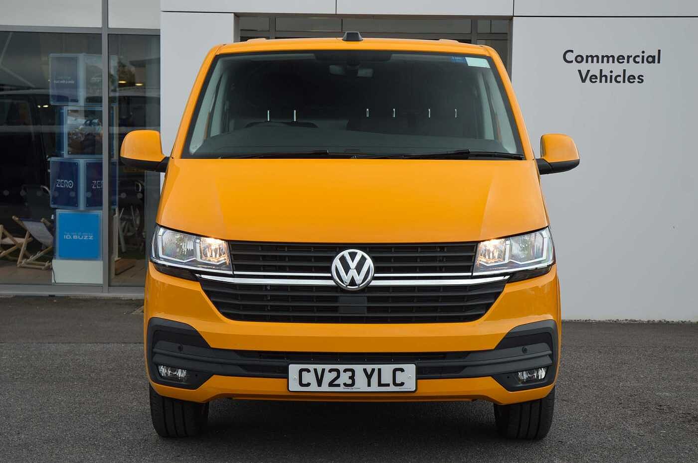 Volkswagen Transporter PV 2.0TDI (150PS)Eu6 T32 Highline SWB