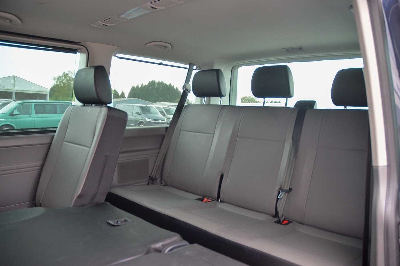 Volkswagen Transporter Shuttle T32 Swb Diesel 2.0 TDI 150PS SE Minibus DSG