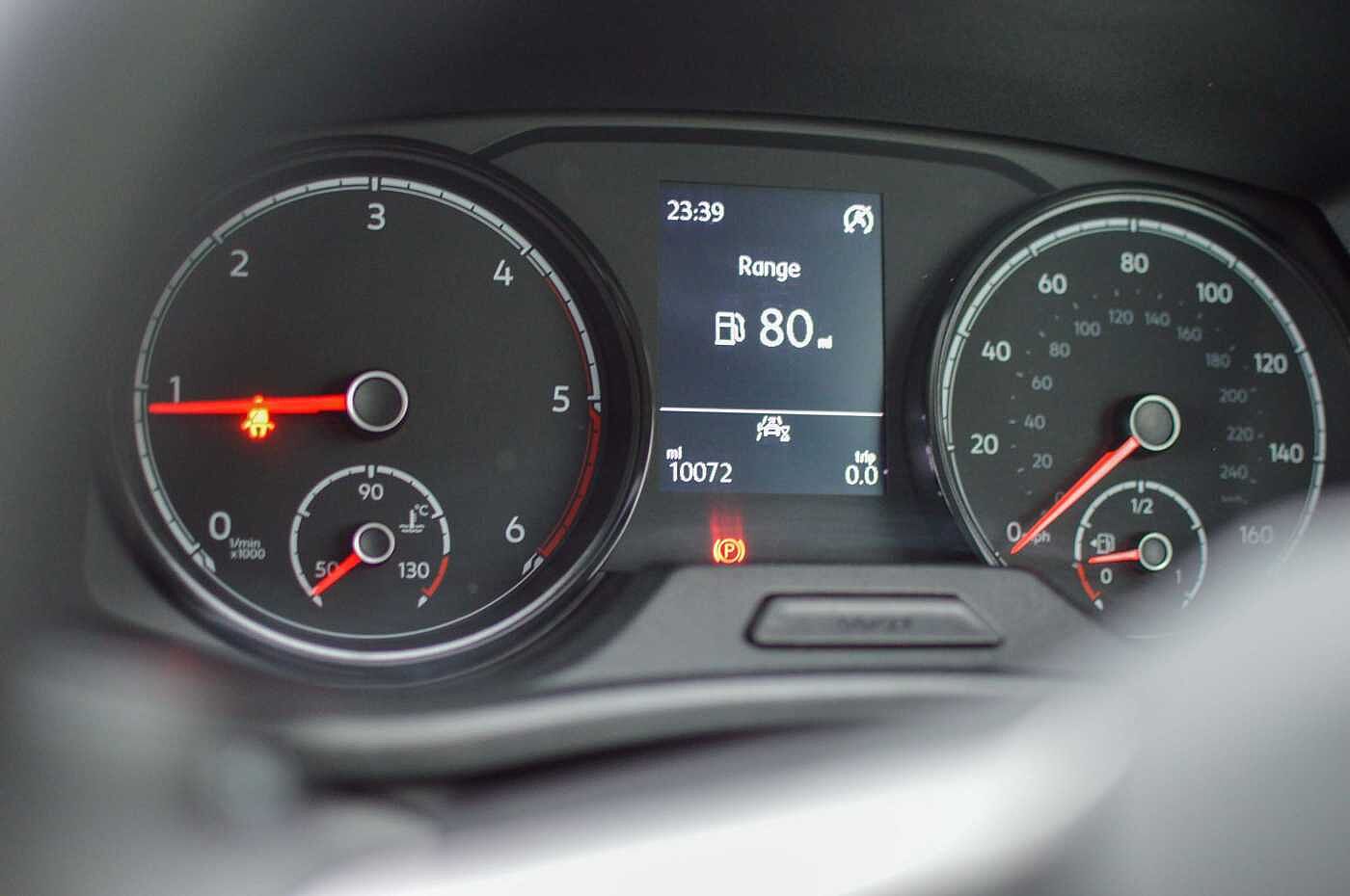 Volkswagen Transporter Shuttle 2.0TDI 110ps Eu6dT-E T32 S BMT SWB MB